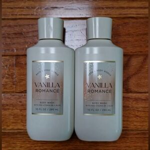 BBW 2pc Vanilla Romance Body Wash